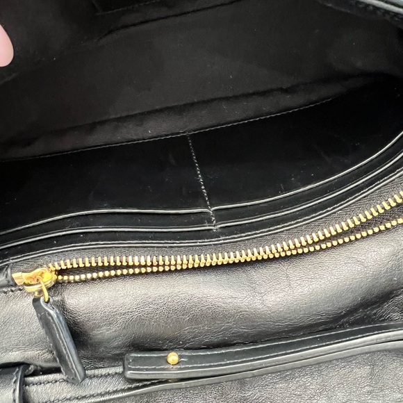 Yves Saint Laurent Envelope Crossbody Bag - Picture 10 of 17